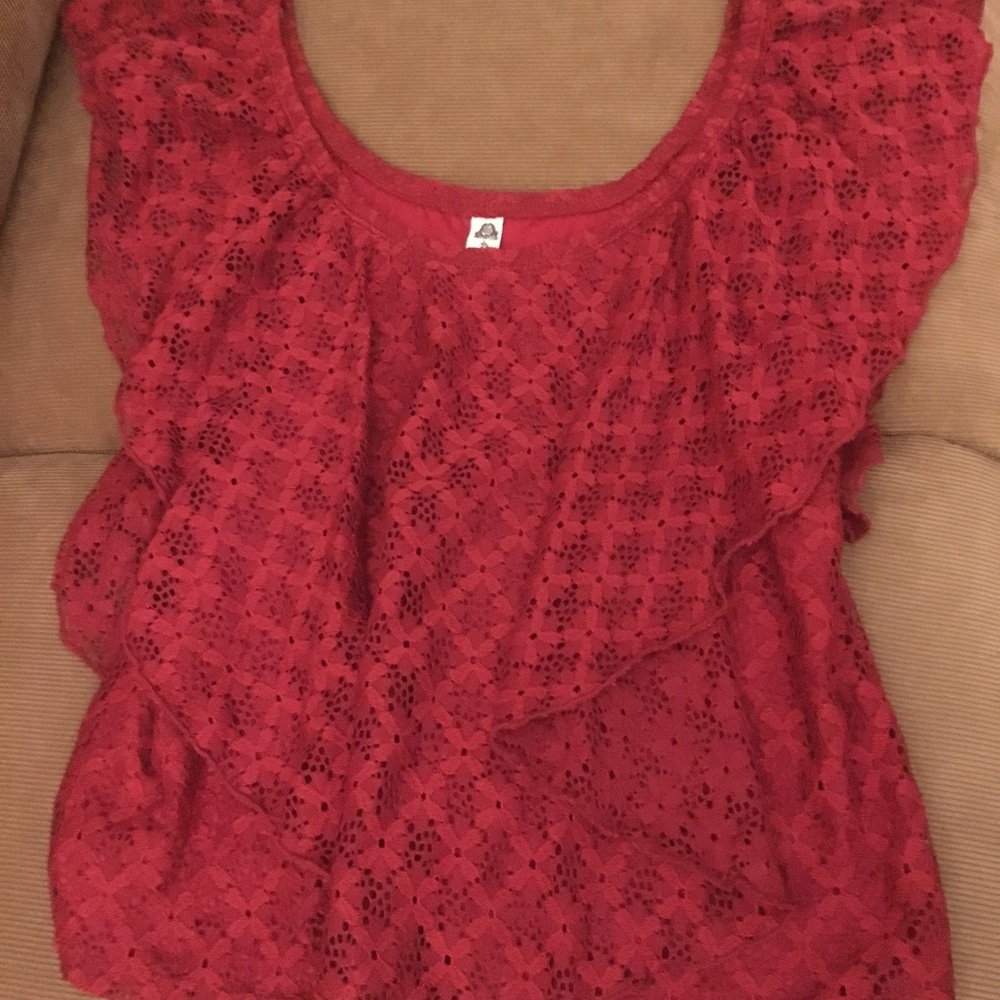 American rag flutter top